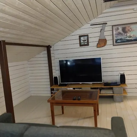 Navy For 6, Free Parking Apartman *