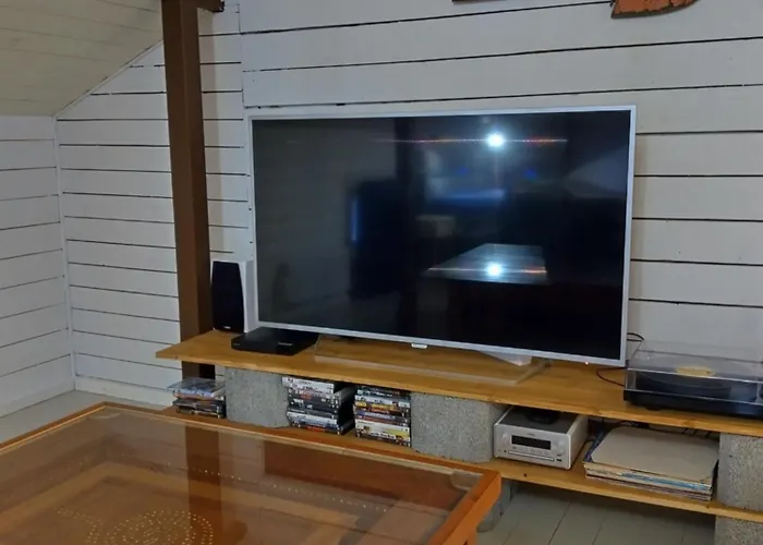 Navy For 6, Free Parking Appartement